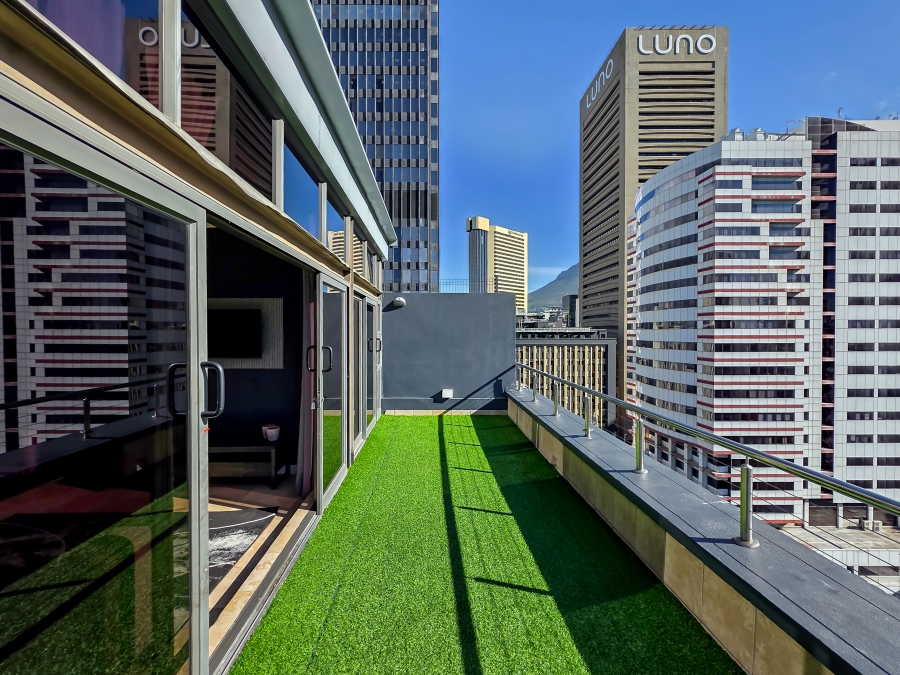 2 Bedroom Property for Sale in Cape Town City Centre Western Cape